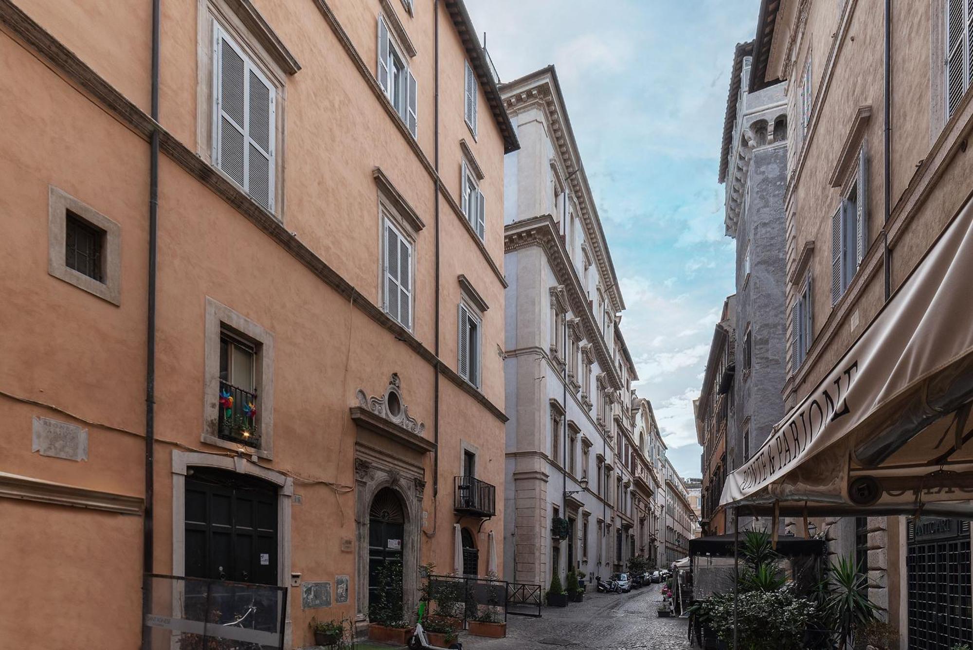Апартаменты Piazza Navona Penthouse Рим Экстерьер фото