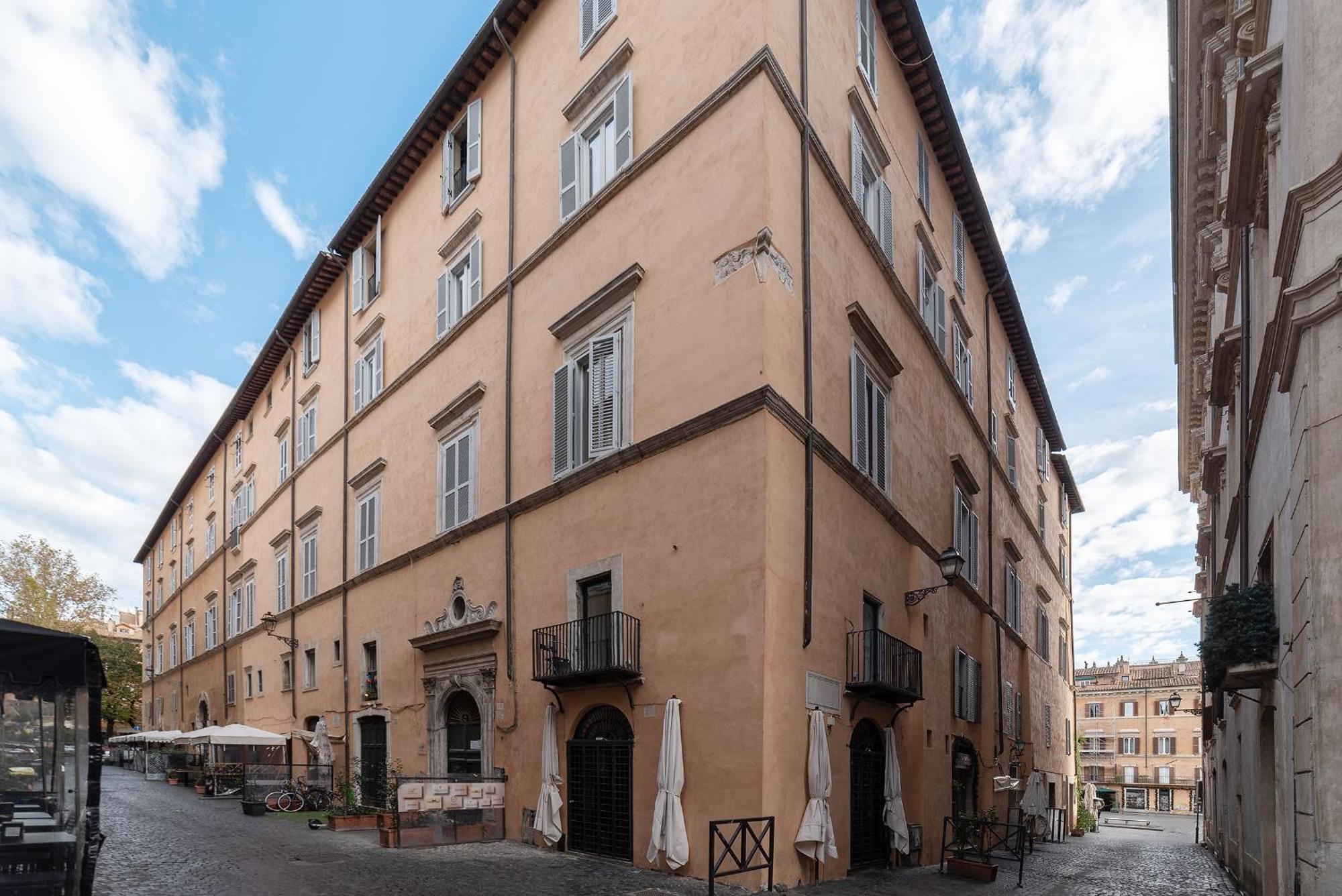 Апартаменты Piazza Navona Penthouse Рим Экстерьер фото